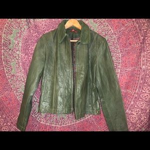 Woman’s Wilson’s Leather Coat size M